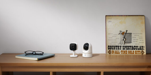 Eufy Security Indoor Cam 2K and Indoor Cam 2K Pan & Tilt