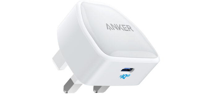 Anker PowerPort III Nano_